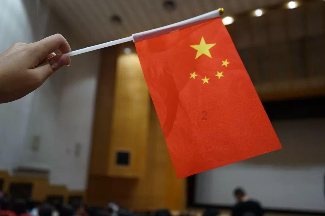救援可爱的小丑